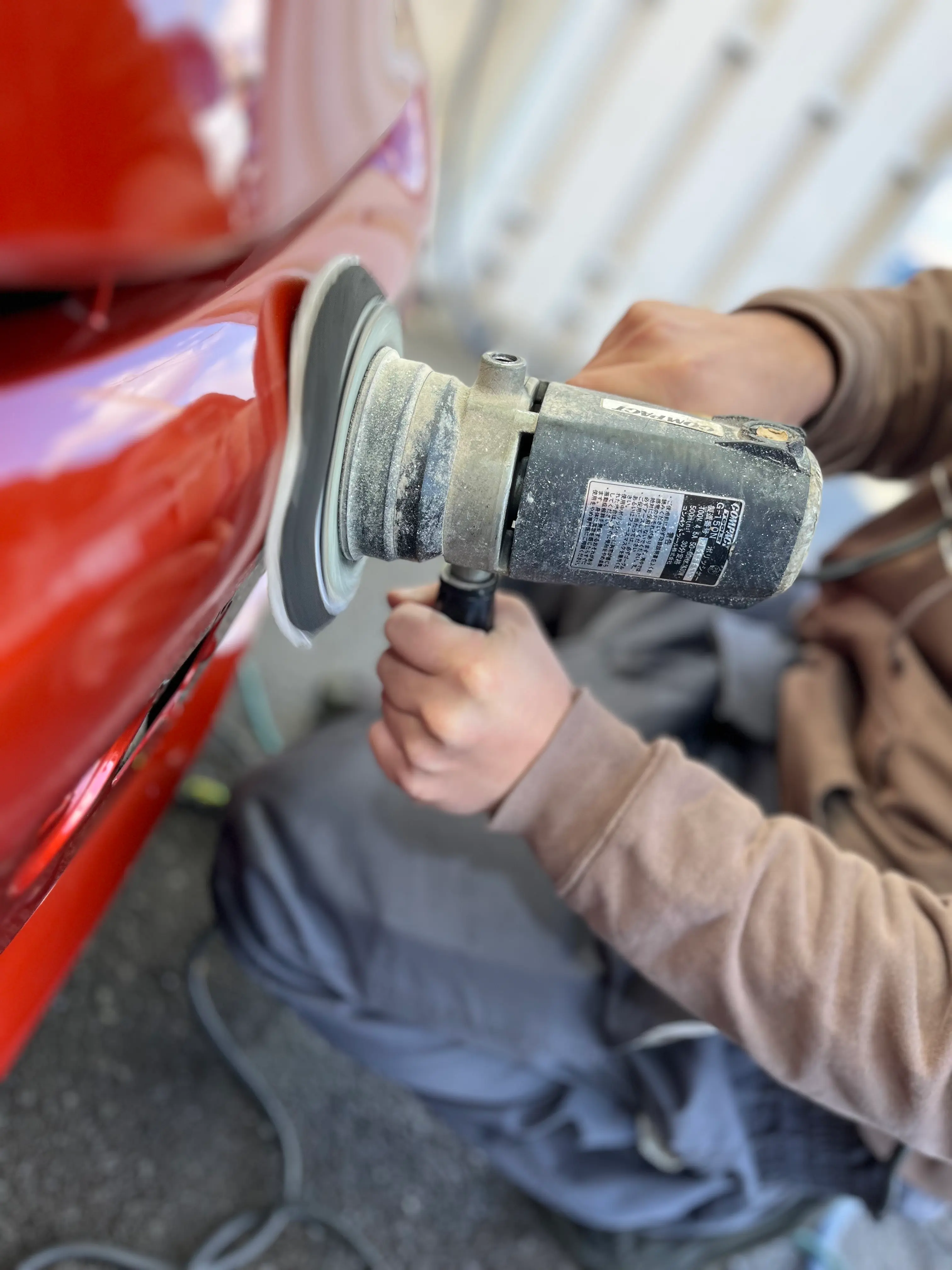 ディテイリングの作業風景1